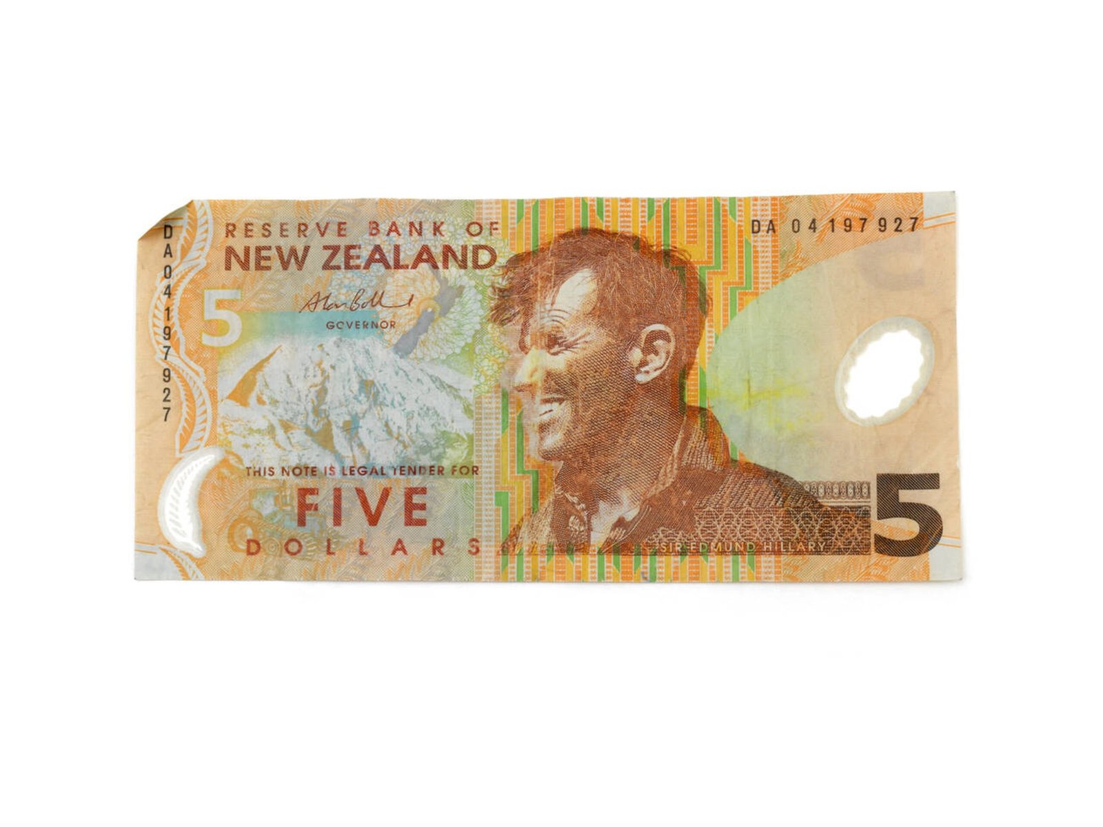 5 New Zealand dollar bills